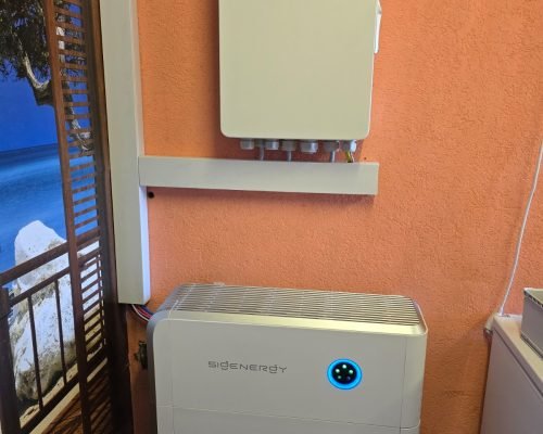 Insel-Photovoltaikanlage in Feldkirchen an der Donau (7,48kWp)